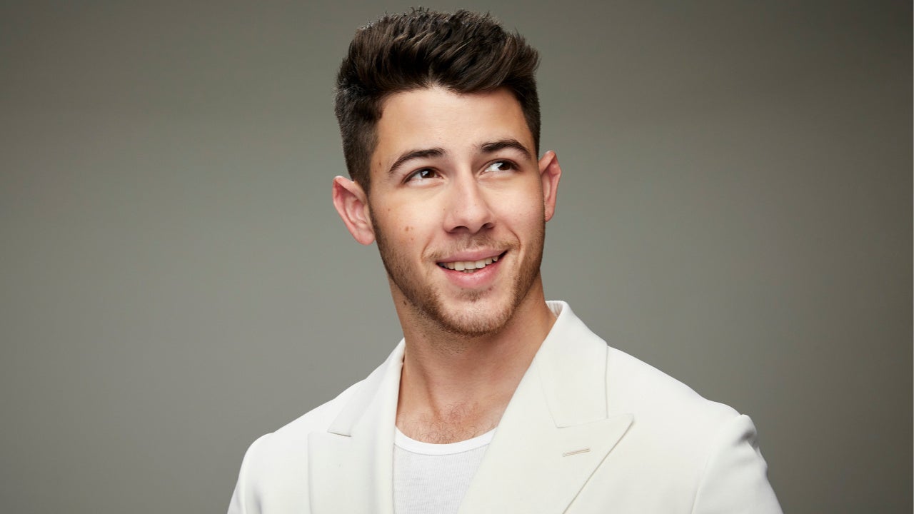 nick jonas the voice season 18