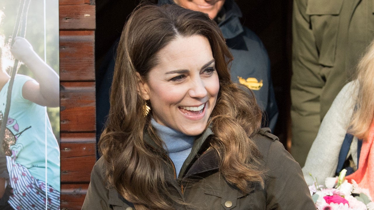 kate middleton visits ark open farm