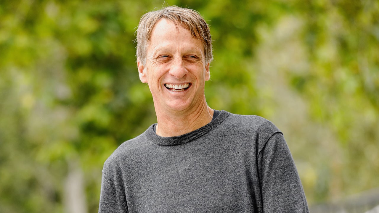 Tony Hawk went to some coffee shops in North Carolina and yes, people  recognized him this time