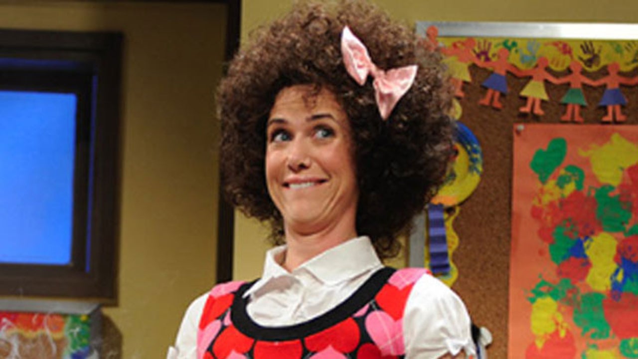 Kristen Wiig s Best Wigs Entertainment Tonight