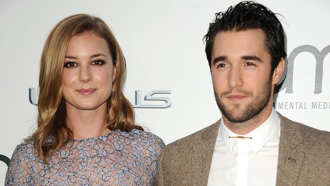 Emily VanCamp and Josh Bowman