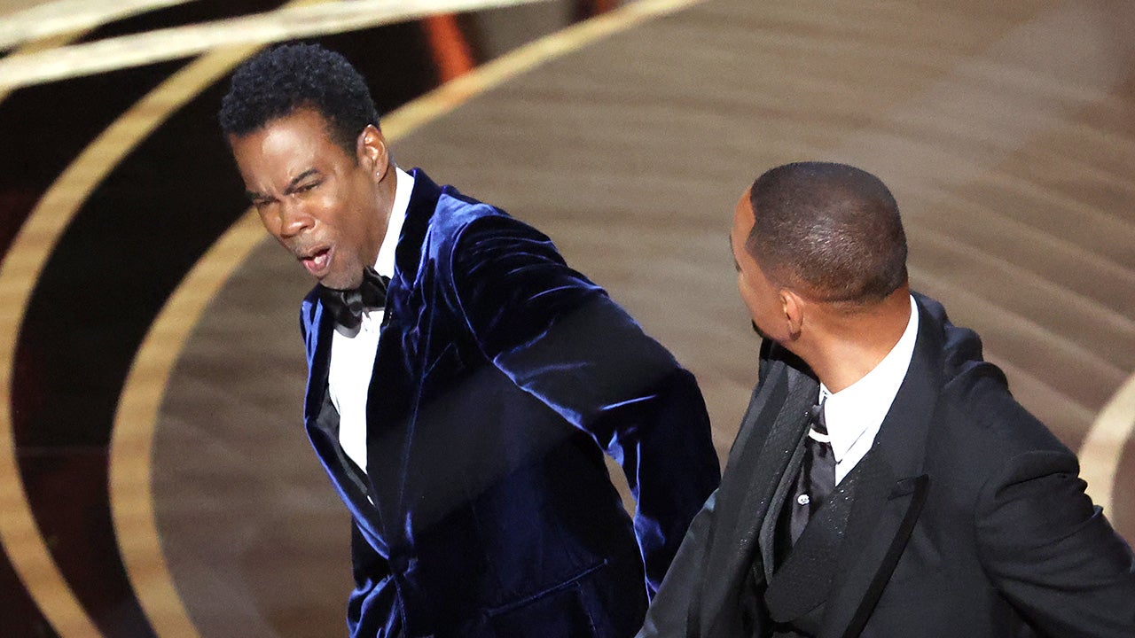 Will Smith Slaps Chris Rock On Stage Over Jada Pinkett Smith Joke ...