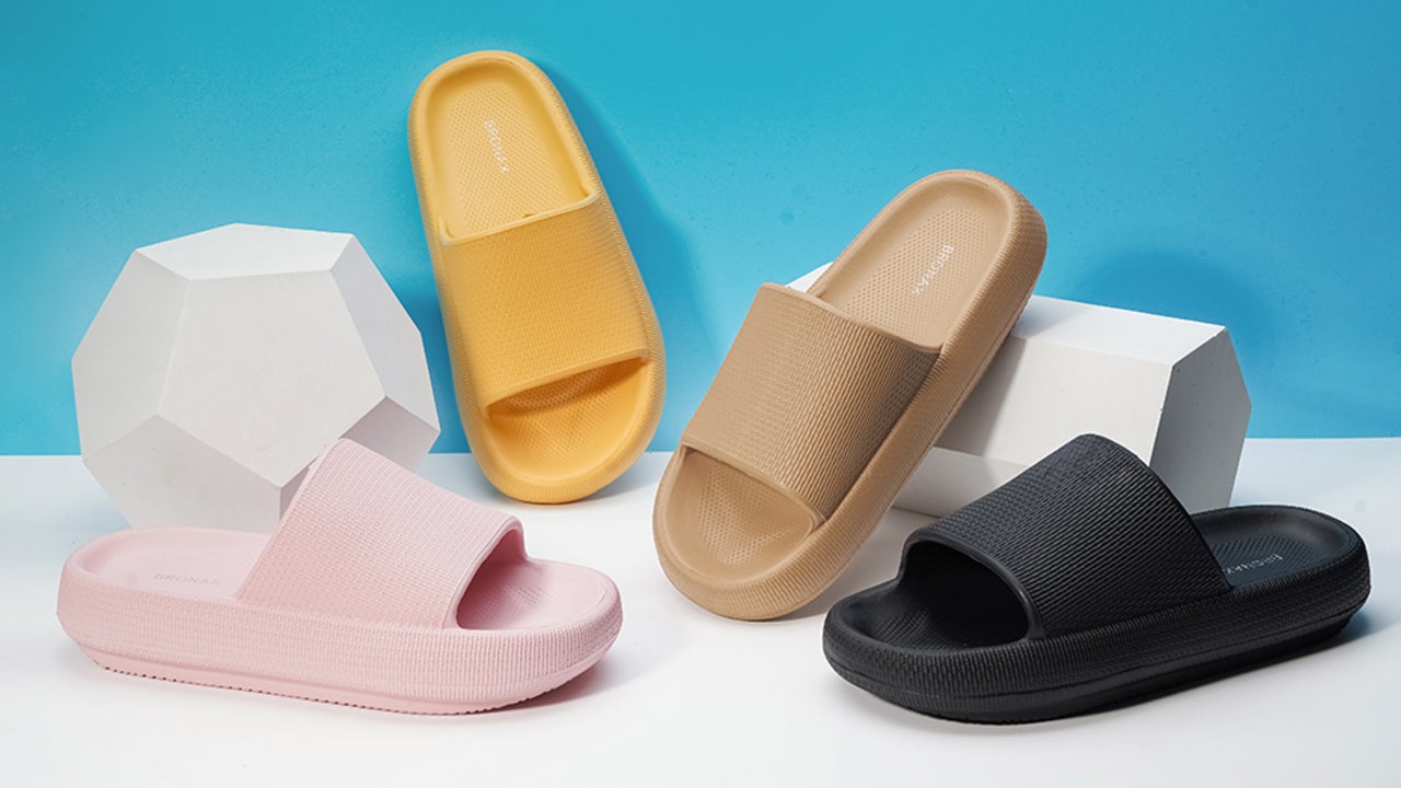 TikTok-loved Bronax Pillow Slides Are 43% Off During  Prime Day –  Footwear News
