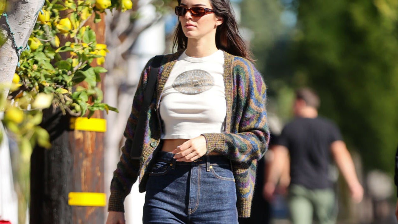 Kendall Jenner can't stop wearing these $190 Birkenstock clogs