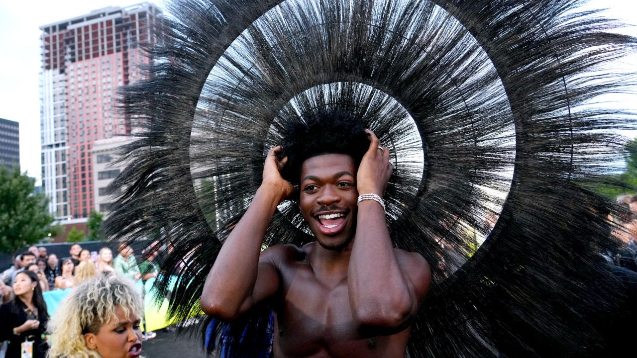 Lil Nas X VMAs Red Carpet 