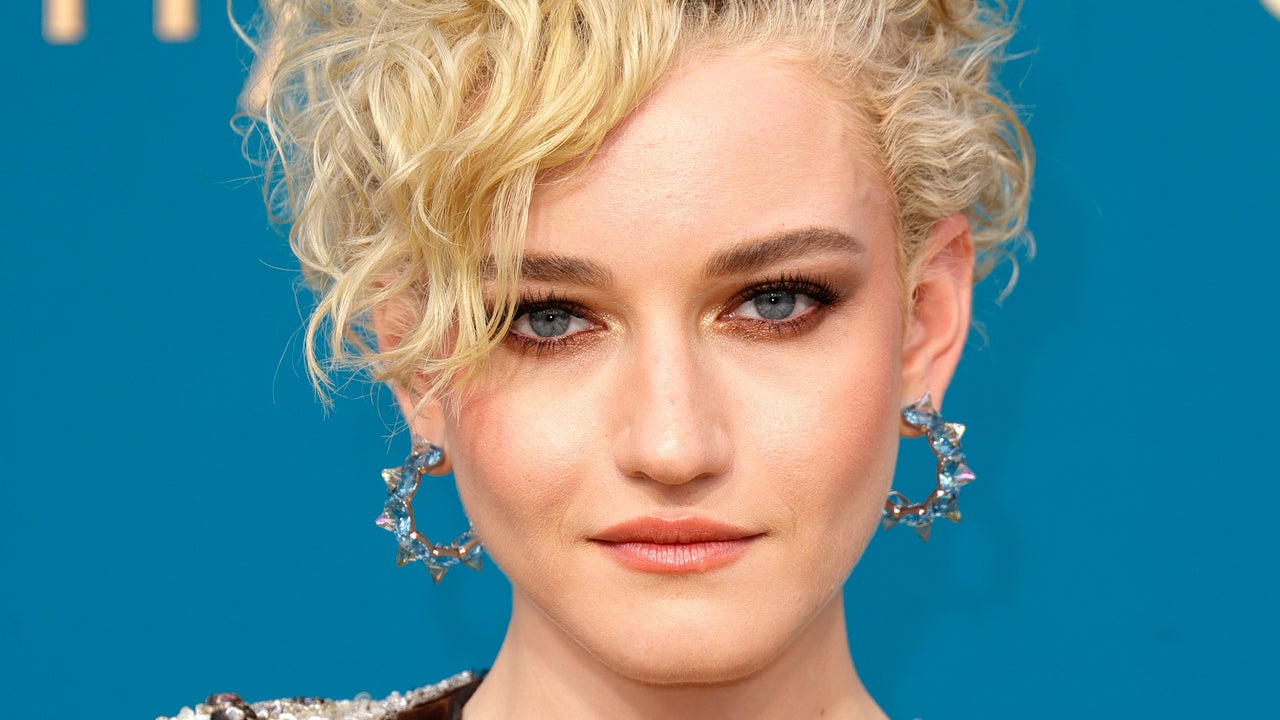 Julia Garner