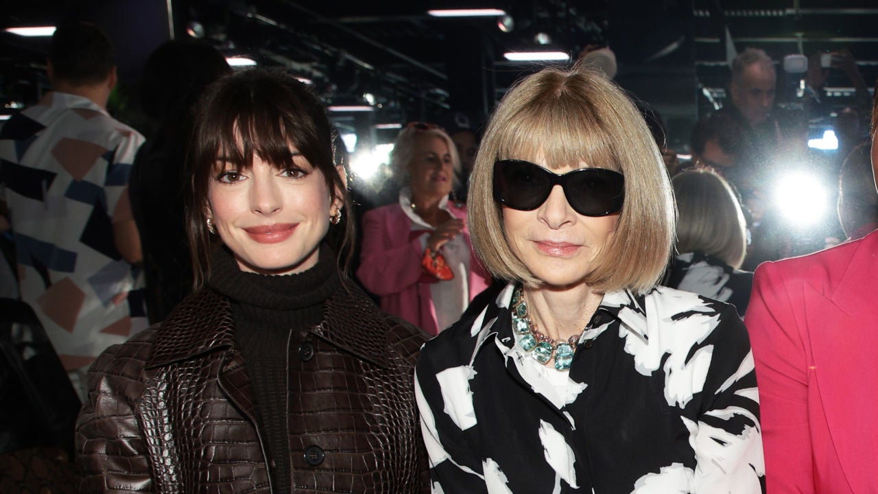 Anne Hathaway and Anna Wintour 