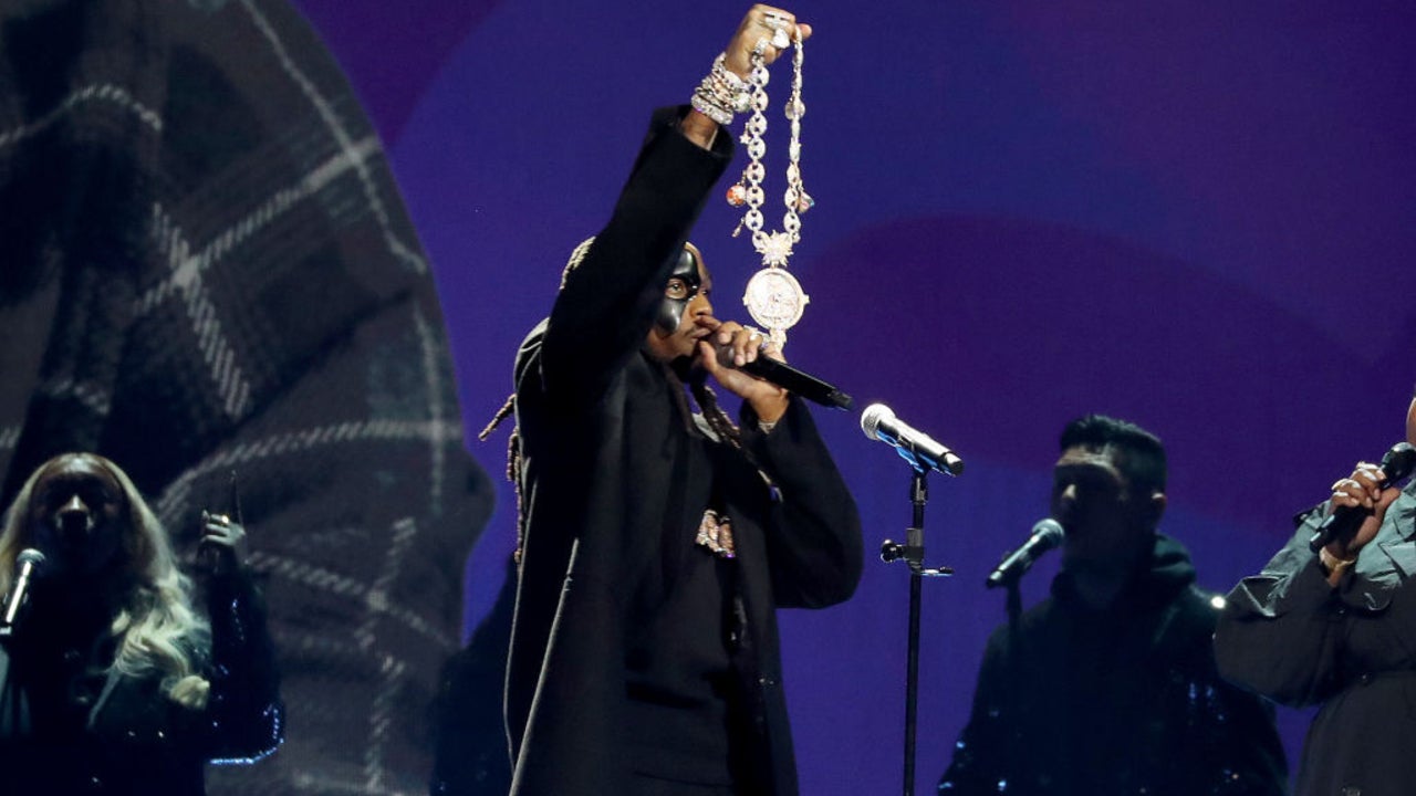 Quavo Pays Tribute to Takeoff at the GRAMMYs With In Memoriam