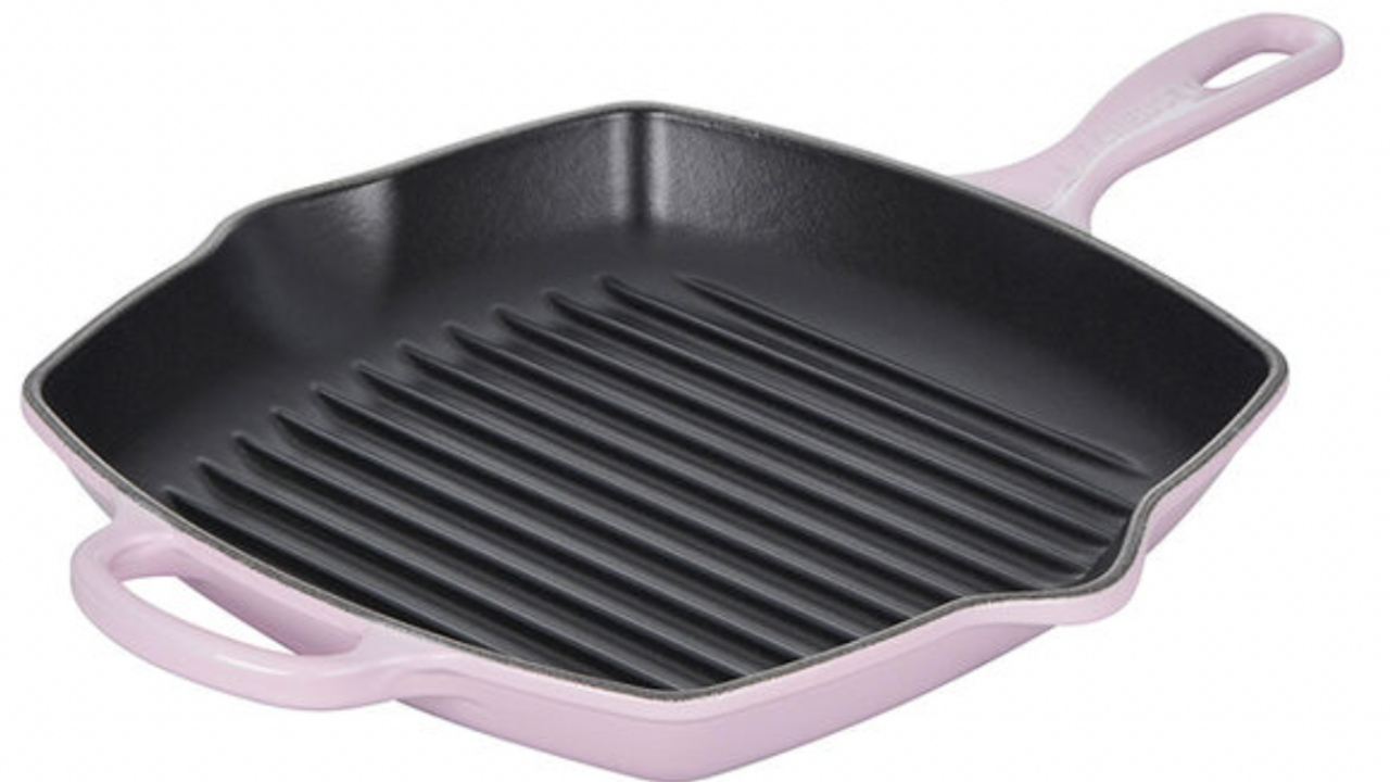 Le Creuset Signature 11.75” Cast Iron Square Skillet Grill