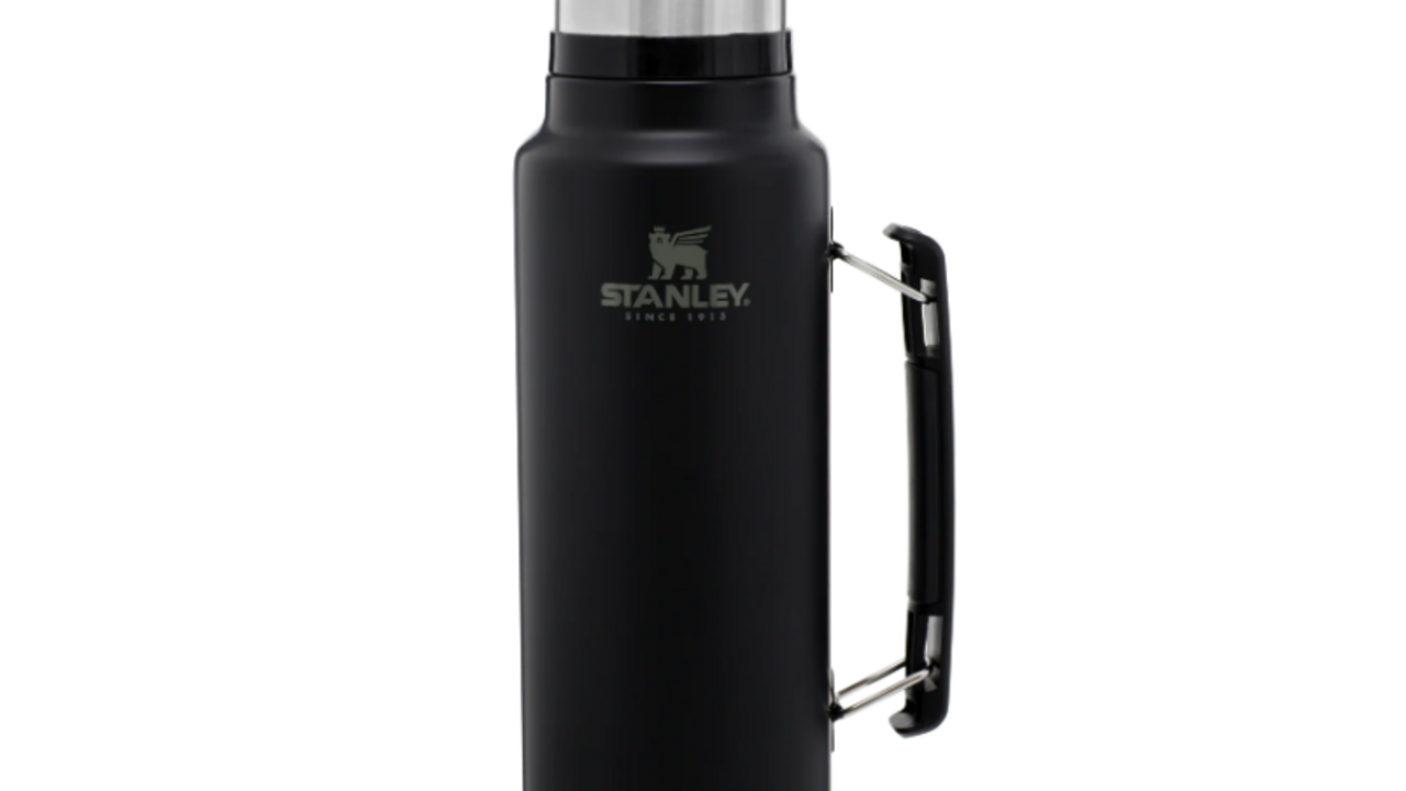 Black Friday steal! 🚨 Get a FREE limited-edition Stanley 30 oz