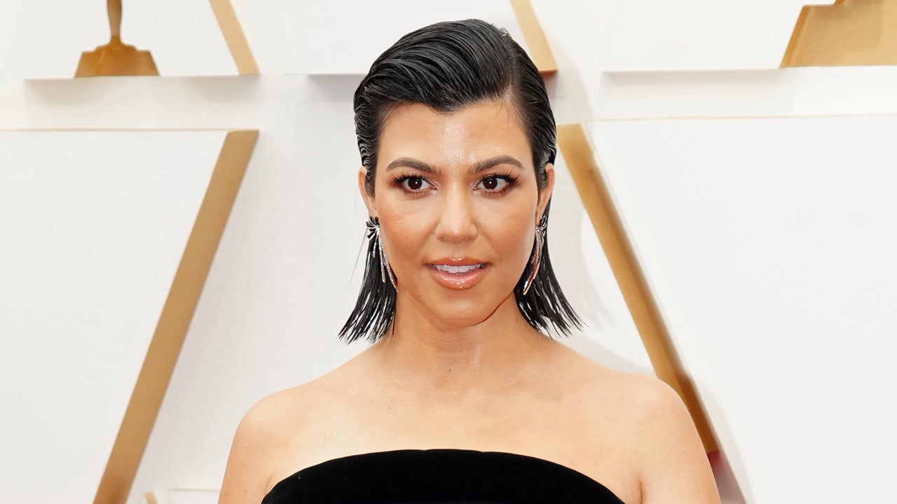 How Pregnant Kourtney Kardashian Is Doing After Her Urgent Fetal ...