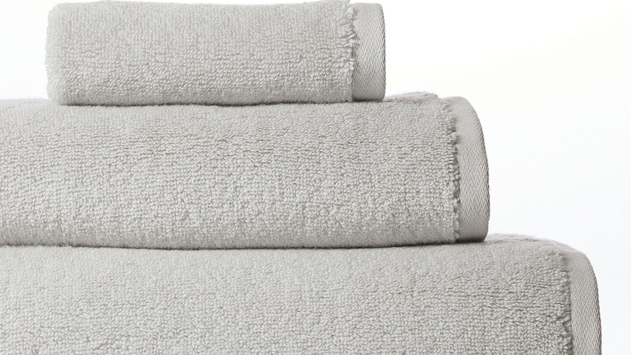 The Best Bath Towels and Bath Sheets: Shop Cozy Earth, Pottery