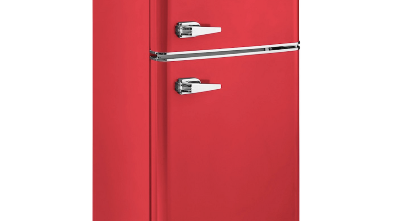 Best  Mini Fridge Deal 2023: $29 Tabletop Refrigerator Sale – The  Hollywood Reporter