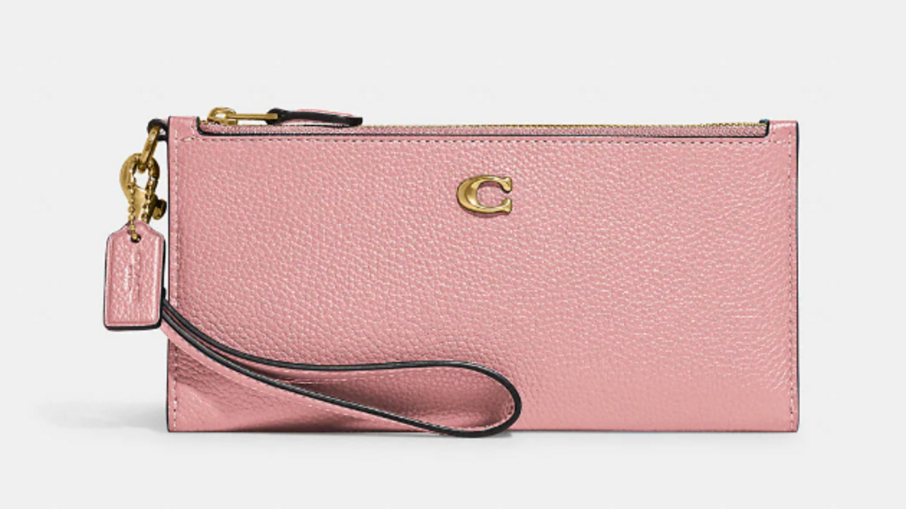 Coach Outlet pre-Boxing Day sale: Save an extra 20% on sale styles