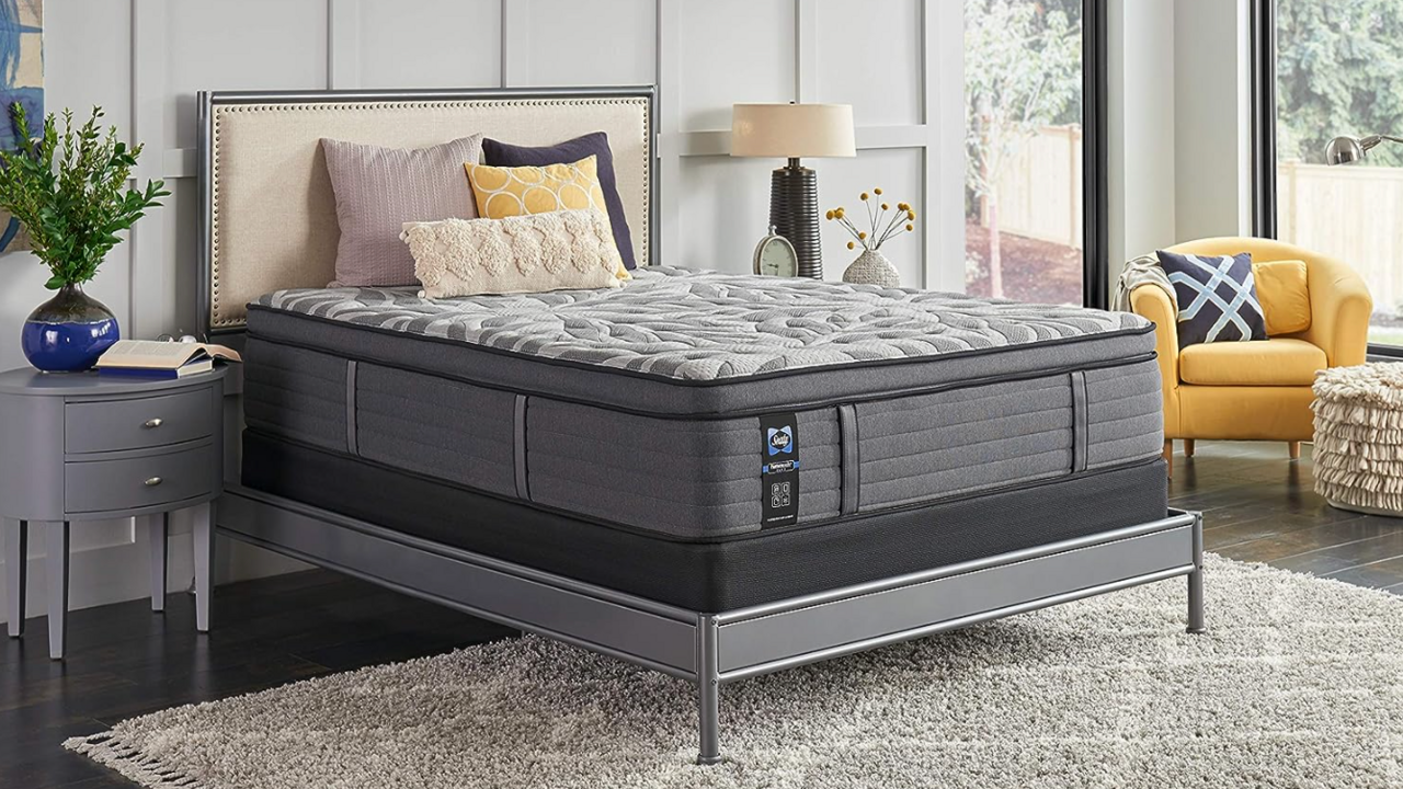 Labor Day Mattress Deals at Amazon