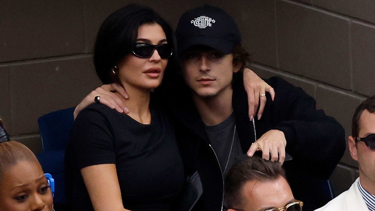 Kylie Jenner and Timothée Chalamet Spotted Kissing at the US Open: See ...