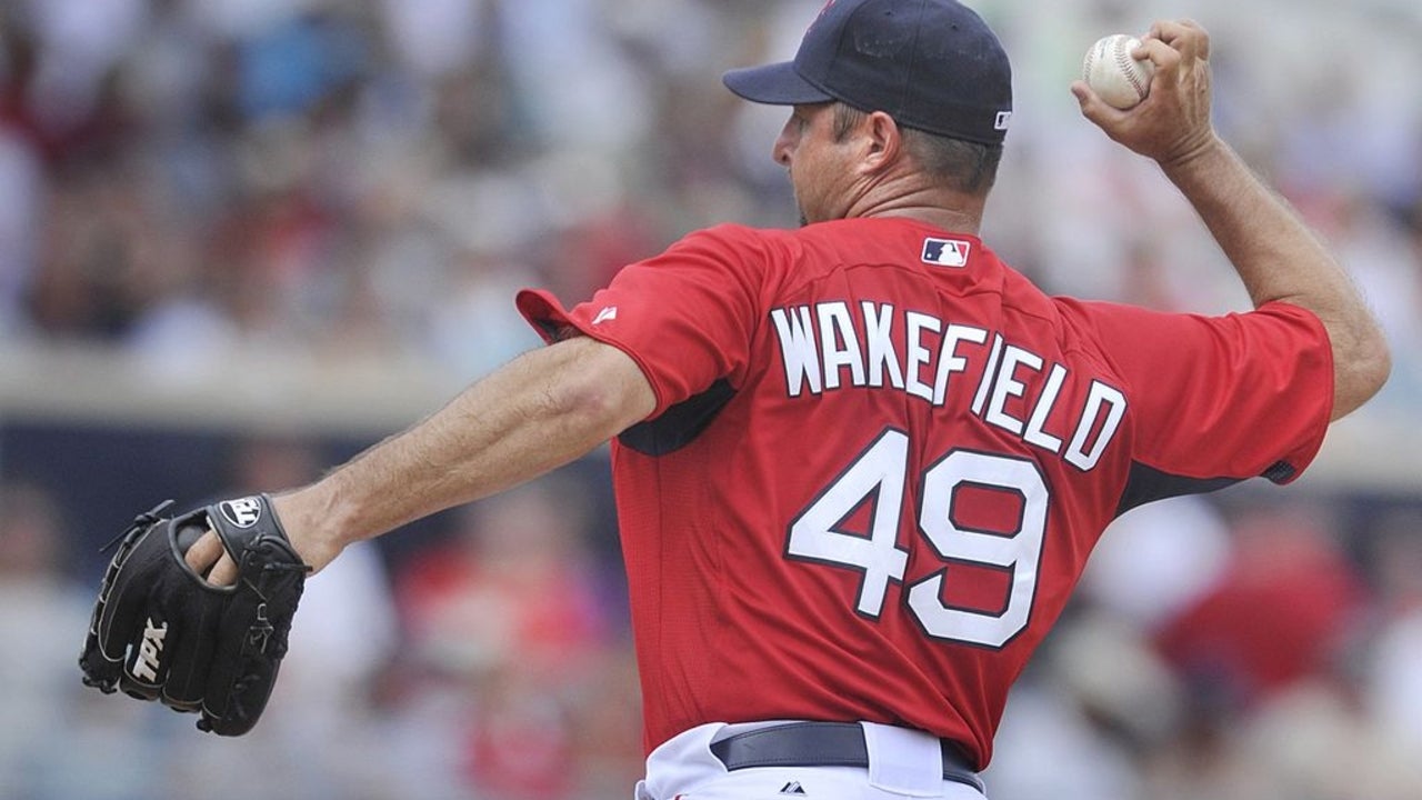 Retired Red Sox knuckleballer Tim Wakefield has died at 57