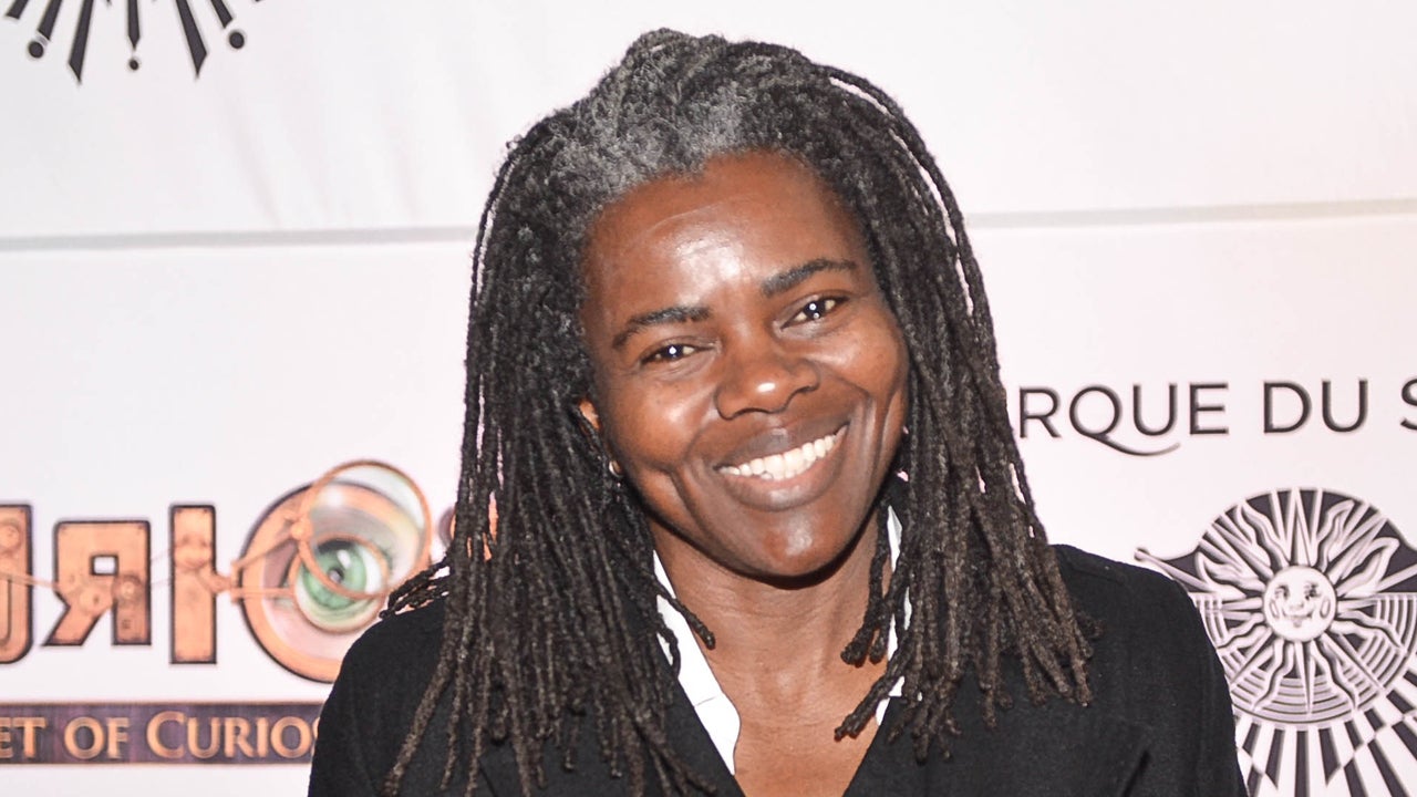 Tracy Chapman First Black Songwriter to Win CMA Awards' Song of