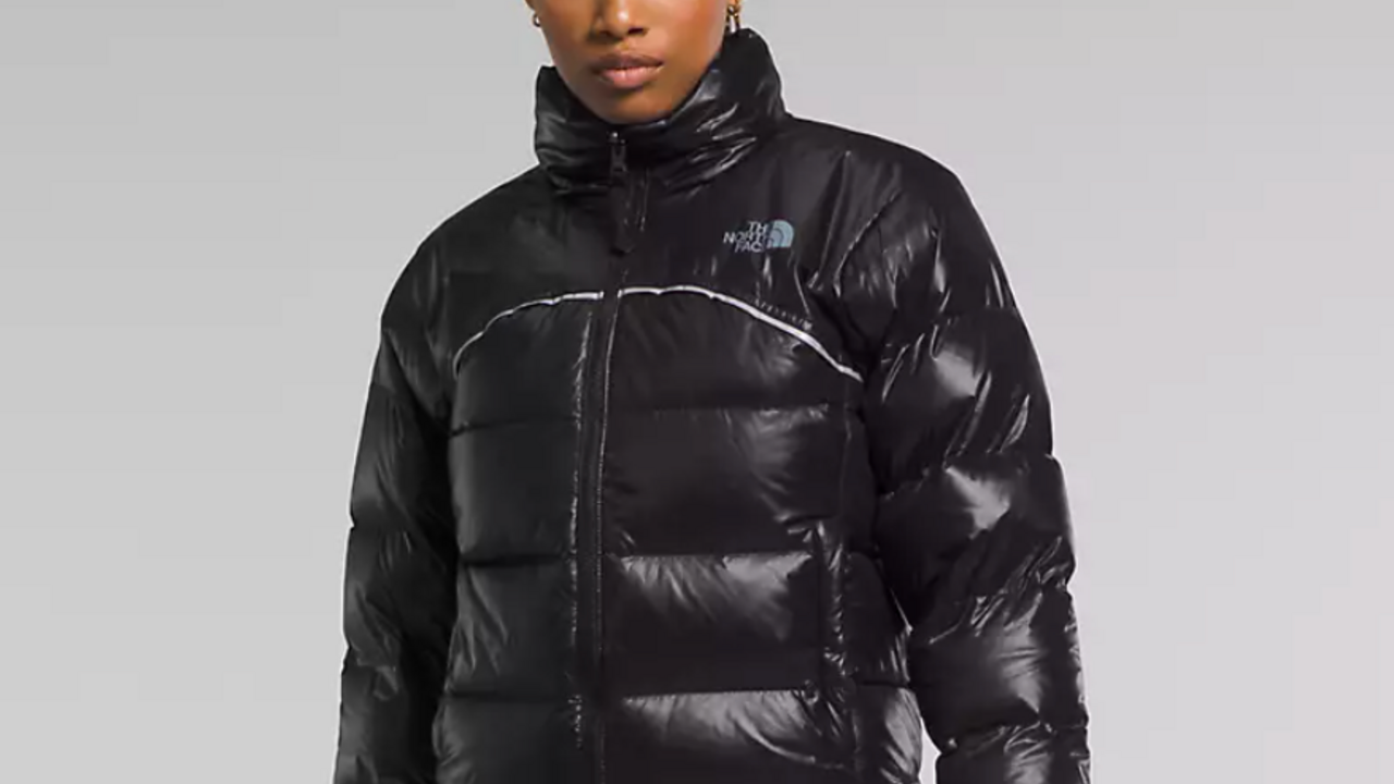 The North Face: Black Jackets now up to −40%