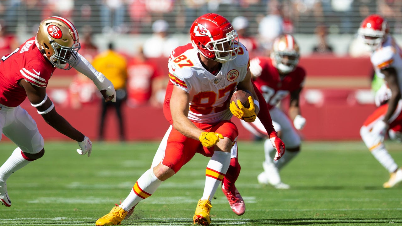 Travis Kelce Kansas City Chiefs vs San Francisco 49ers 2022