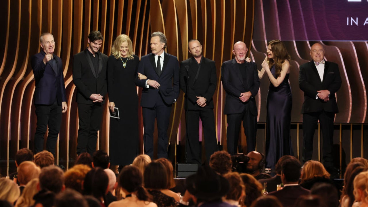 'Breaking Bad' Cast Reunites on Stage at the 2024 SAG Awards: See the ...