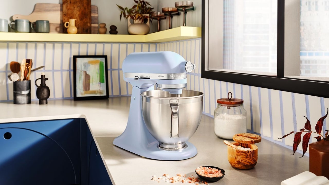 KitchenAid Memperkenalkan Garam Biru Sebagai Warna Terbaik Tahun 2024   Kitchenaid 