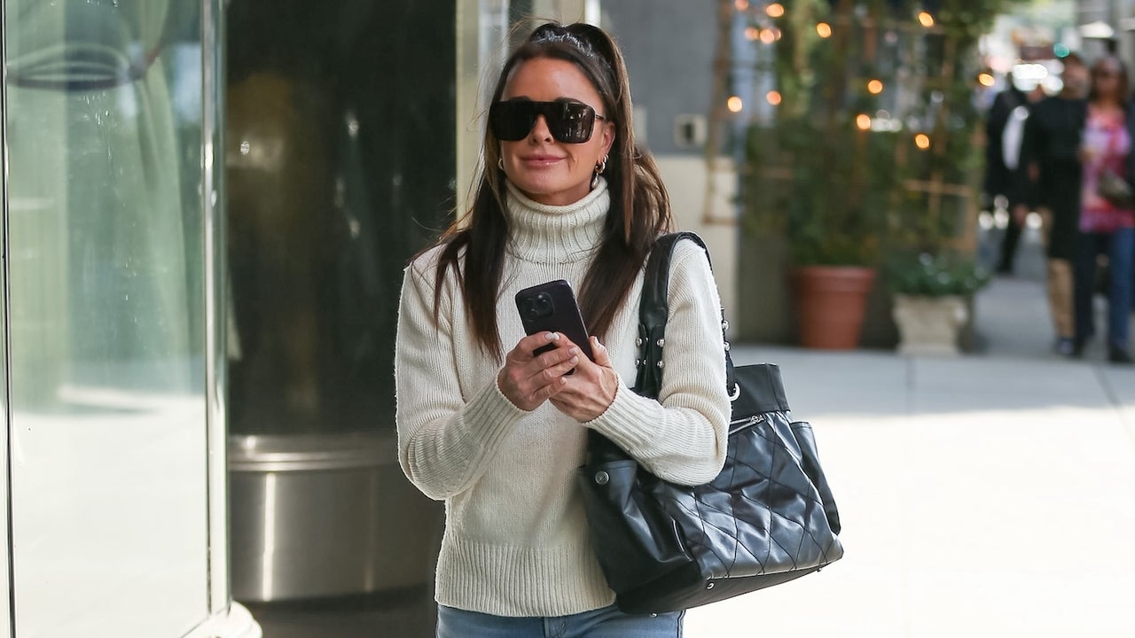 Kyle Richards in cozy sweater