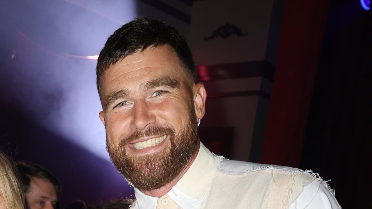 Travis Kelce Is All Smiles In Behind-the-Scenes Videos With Niecy Nash ...