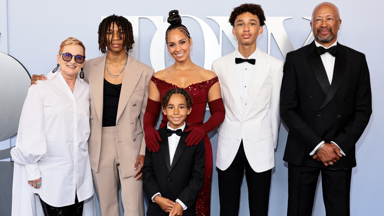 Tony Awards 2024: Alicia Keys verwandelt den roten Teppich in eine süße Familienangelegenheit