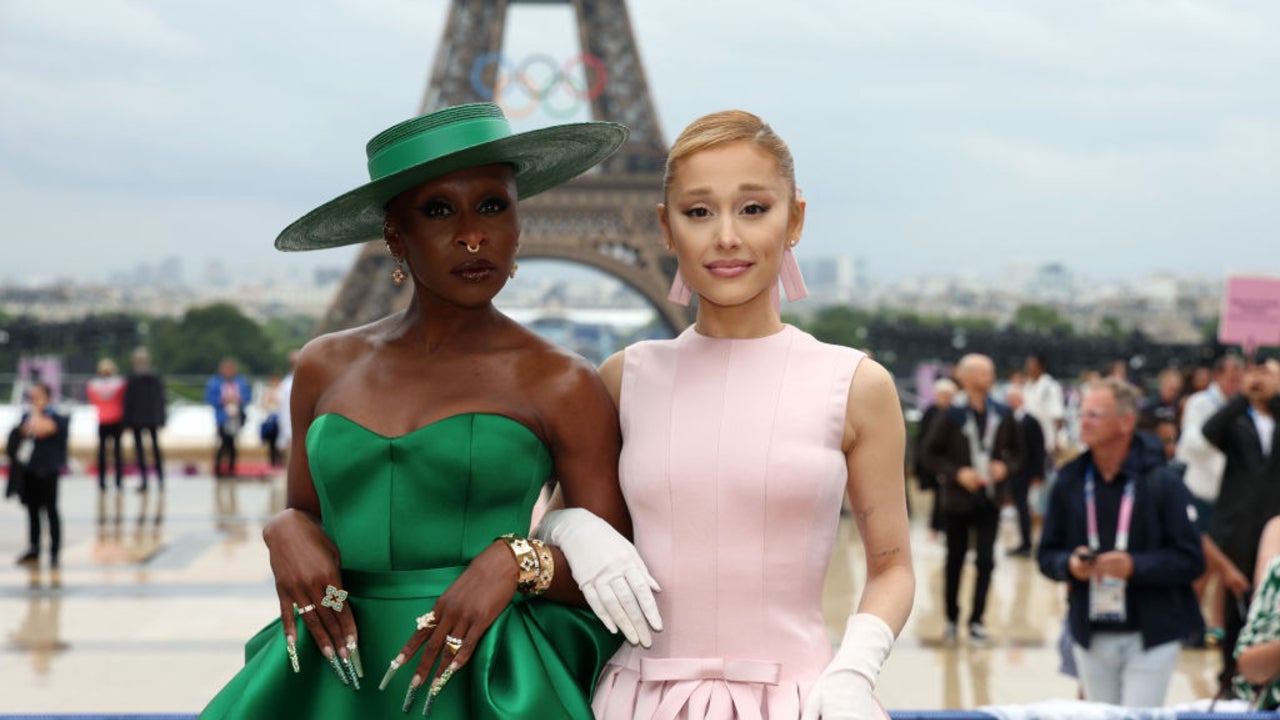 Ariana Grande and Cynthia Erivo