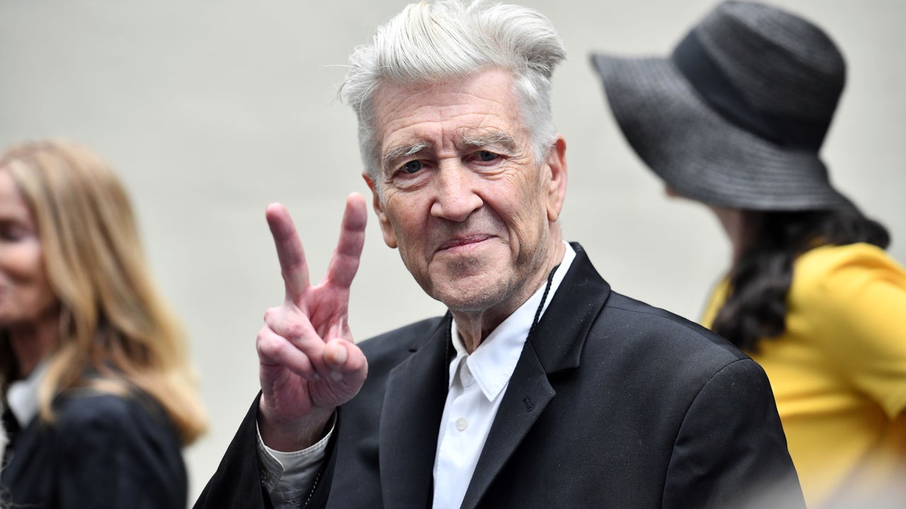 David Lynch Says He'll 'Never Retire' After Revealing Emphysema Diagnosis