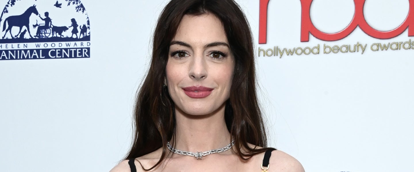 1440px x 600px - Anne Hathaway - Exclusive Interviews, Pictures & More | Entertainment  Tonight