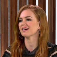 Isla Fisher Reveals What She Did With the Green Scarf from 'Confessions of a Shopaholic' 