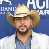 Jason Aldean Receives Dick Clark Artist of the Decade Award at ACMs