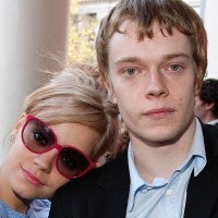 Alfie Allen, Lily Allen