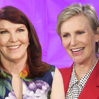 Watch Jane Lynch and Kate Flannery Interview Each Other! (Exclusive)