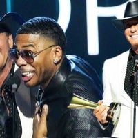 Tim McGraw Tears Up at ACM Honors as Nelly and Brett Young Pay Tribute | ET’s Certified Country