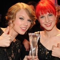 Taylor Swift & Hayley Williams