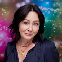 Shannen Doherty, 'Beverly Hills, 90210' and 'Charmed' Star, Dies at 53