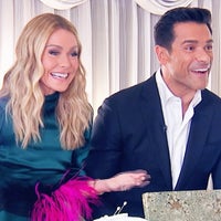 Kelly Ripa and Mark Consuelos Return to Vegas Chapel Where They Wed for First Time in 28 Years