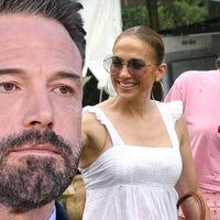 How Ben Affleck Feels About Jennifer Lopez Spending Time With Daughter Violet Amid Split Rumors (Source)