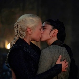 house of the dragon rhaenyra mysaria kiss