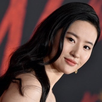 Liu Yifei - Exclusive Interviews, Pictures & More | Entertainment Tonight