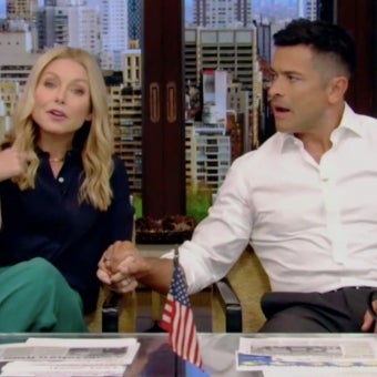 Kelly Ripa - Exclusive Interviews, Pictures & More | Entertainment Tonight