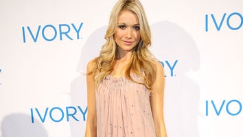 '30 Rock' Star Katrina Bowden is Engaged!