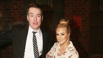 Carrie Underwood Hangs Out With Fellow 'American Idol' Alum David Cook Backstage at 'Kinky Boots'