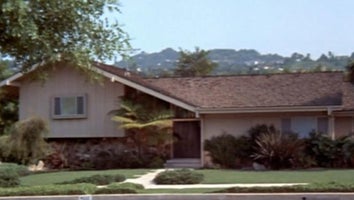 See Inside the Iconic 'Brady Bunch' House!