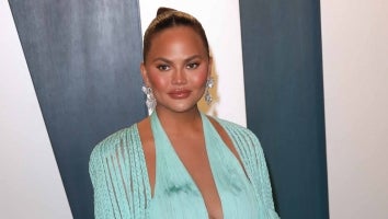 Chrissy Teigen Publicly Apologizes to Courtney Stodden