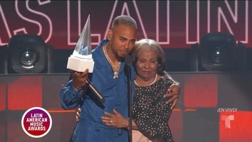 Ozuna Tears Up as His Grandma Presents Him With Extraordinary Evolution Award at 2021 Latin AMAs