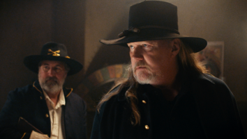 Trace Adkins Rules Over a Town of Outlaws in 'Apache Junction' Trailer (Exclusive)